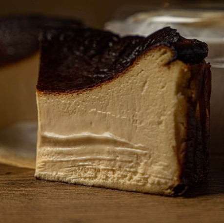 【リニューアル！】グルテンフリーバスクチーズケーキ-4号-Basque-cheesecake-runnycheese～ラニーチーズ～ (2)